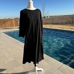 Black 3/4 Sleeve Dress